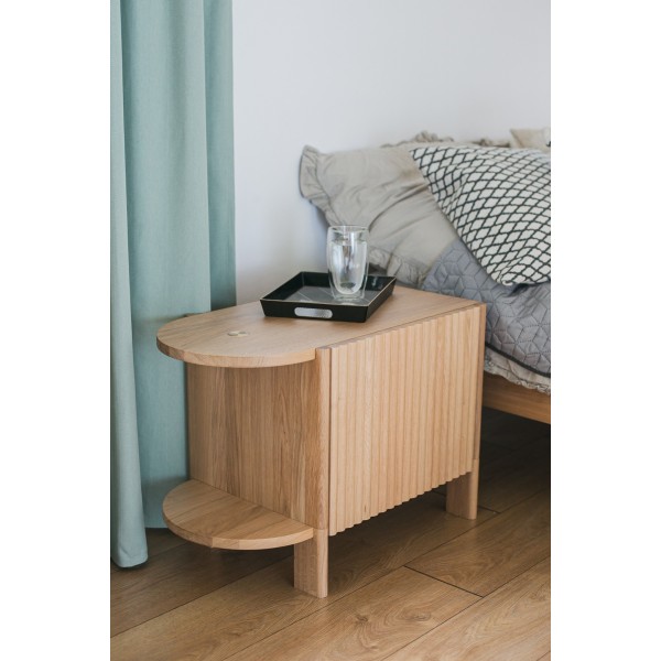 Szafka nocna owalna - kolekcja BÓN | Moonwood, Szafka nocna drewniana, ryflowane fronty, owalna, BÓN Strona główna -  