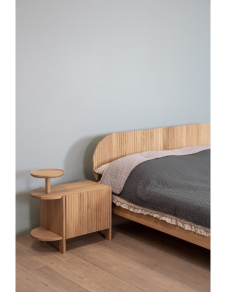 Double oak bed with a fluted headboard, BÓN - 2