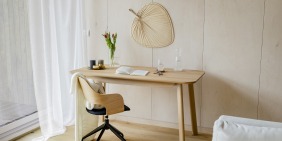 Jak zaaranżować ładne i wygodne domowe biuro?